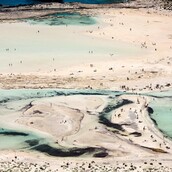 Drone κατέγραψε τη μαγεία του Μπάλου όπως δεν την έχετε ξαναδεί