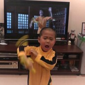 Ένας Bruce Lee μινιατούρα 