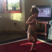 To "μικρό παιδί" του μπαλέτου χορεύει το Take me to Church!