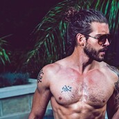 Μan Bun - Aγόρια με κοτσίδα