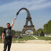 Κάποιος ζήτησε βοήθεια για φώτοσοπ, κι έφαγε το τρολάρισμα της ζωής του