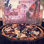 Η πίτσα Black Sabbath
