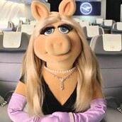 23 λόγοι που η Μις Πίγκυ είναι το απόλυτο φεμινιστικό είδωλο