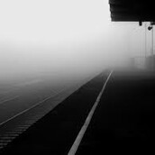 ΤΟ ΤΡΕΝΟ ΚΑΙ ΤΑ ΤΕΙΧΗ