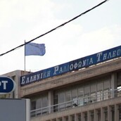 Αυτός ο τρόπος τους, αυτός.