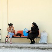 Γιαγιά σε λεωφορείο