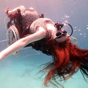 Ανήσυχες μέρες -Η συνάντηση με την Κ.Λ