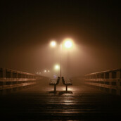 Μεσάνυχτα στο πεζούλι