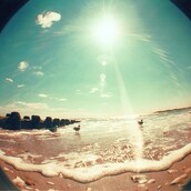 Για εκείνες τις χαμένες μέρες των καλοκαιριών μας