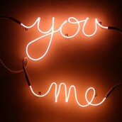 Το αγόρι αγαπάει το κορίτσι, το αγόρι αποκτά το κορίτσι. Λάθος***