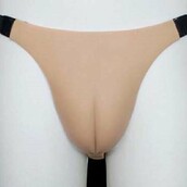 Ποιος είπε ότι το camel toe είναι αντιαισθητικό; Κυκλοφόρησαν εσώρουχα που το τονίζουν...