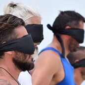 Ανατροπή στο Nomads: Δεν αντέχει άλλο και κάποιος την κοπανάει με ελαφρά...