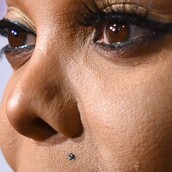 Συμβαίνει κάτι με τη μύτη της Τζάνετ Τζάκσον; Η τελευταία της εμφάνιση προκαλεί συζητήσεις