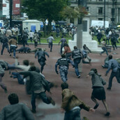 ΘΑ ΠΕΘΑΝΟΥΜΕ ΟΛΟΙ - Μέντιουμ βλέπει πως ο Βεζούβιος θα εκραγεί και έρχονται σεισμοί, πλημμύρες και καταποντισμοί