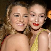 Η Gigi Hadid είπε στην Blake Lively πως εύχεται να μπορούσε «να έχει πίσω τα οπίσθιά της»
