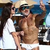 Η εκκεντρική ζωή του Gianluca Vacchi, του ζάπλουτου Ιταλού με τους 11 εκατ. followers