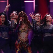 Η Φουρέιρα και ο αλβανικός αετός - Τι απαντά το ΡΙΚ και το περιβάλλον της τραγουδίστριας για την πολυσυζητημένη φωτό