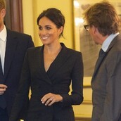 Zero Fucks για το πρωτόκολλο και τη μίνι φούστα της Μέγκαν Μαρκλ