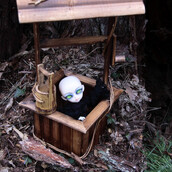 Μαργαρίτα Θεοδωράκη: «Με τη μπανέλα του σουτιέν μου έξυνα τα χώματα μπροστά στη μούρη μου»