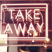 Ο Μπαμπινιώτης απαντά σε γελοιογραφία που τον αποκάλεσε «Μικρούτσικος ή Μωράκης»