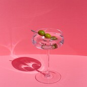 Ένα καλοκαιρινό Dirty Martini που θα σας ξετρελάνει 