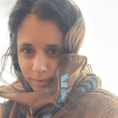 Η Στεφανίδη κάλεσε τον κόσμο να υιοθετήσει αδέσποτα, κάποιος της απάντησε να «γίνει μάνα»- Η αντίδρασή της