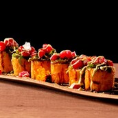 I Tried Pizza Sushi – It Tastes Better Than It Sounds