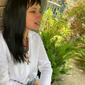 Αθηναΐς Νέγκα: Περνάω pride φάση με τη λεύκη, δεν χρειάζεται να ξοδεύομαι στο make up