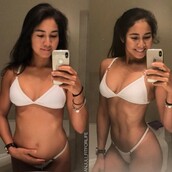 Γυμνάστρια ανέβασε δύο φωτογραφίες με διαφορά δευτερολέπτων - 