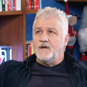 Σπύρος Πετρουλάκης: Ζούσα με ένα στρώμα στο πάτωμα, χωρίς ρεύμα- Έφτασα ένα βήμα πριν ανοίξω τον κάδο για να φάω