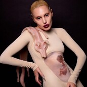 Τάμτα: Φωτογραφίσθηκε ως εξωγήινη