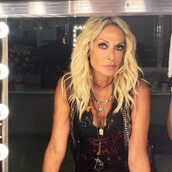 Η Αννα Βίσση στον καθρέπτη της