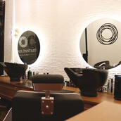 Ioannis Pantazis Barber & Shop