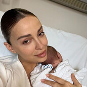 Η Ελένη Φουρέιρα θηλάζει το μωρό της -Οι πρώτες φωτογραφίες στο Instagram