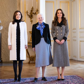 Το «τρικ» της Κέιτ Μίντλετον όταν ποζάρει για φωτογραφίες- και η σύγκριση με Μέγκαν