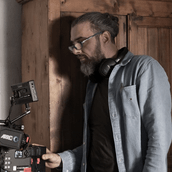 Νέες εικόνες από την καινούρια σειρά του Σωτήρη Τσαφούλια 