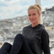 Η Μακρυπούλια απαντά για το περιστατικό με την αεροπορική: «Ένιωσα καλά»