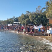 Τι πραγματικά λέει ο νόμος για την ψυχαγωγία μας στις ελληνικές παραλίες;