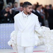 Η οργή του Bad Bunny με τραγούδι στο TikTok που αναπαράγει τη φωνή του με AI