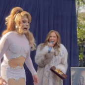 Η έκπληξη της Τζένιφερ Λόπεζ σε drag queen που την υποδυόταν 