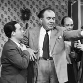 Τι είναι αυτός ο "Τζουτζούκος" που τραγουδάτε όλοι; 