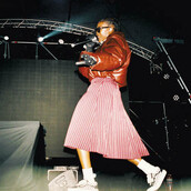 Vans: Η Little Simz πρωταγωνιστεί στη νέα καμπάνια της Vans για το Premium Old Skool