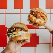 Τα Pax Burgers τώρα και στο Χαλάνδρι