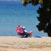 Καιρός - Τσατραφύλλιας: Έρχονται δύο εξάρσεις λιβανέζικης ζέστης με σκόνη, λασποβροχές και υγρασία - Δείτε χάρτες