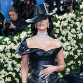 Met Gala 2025: Το «ατύχημα» της Κιμ Καρντάσιαν λίγη ώρα πριν το κόκκινο χαλί