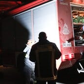 Έκρηξη στον Νέο Κόσμο: Με εγκαύματα στο κεφάλι 15χρονη