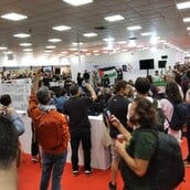 Να δεις που κάποτε θα μας πούνε και αντισημίτες 