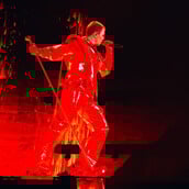 Eurovision 2025: Ο Βέλγος Red Sebastian έβαλε «φωτιά» στη σκηνή της Βασιλείας