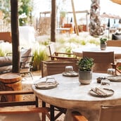 The C-Beach Restaurant: Η γεύση του καλοκαιριού στην αθηναϊκή ριβιέρα