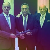 Τι συμβαίνει με τα βραβεία του Ιδρύματος Μπότση και γιατί ξεσήκωσαν φέτος τόσες αντιδράσεις; 